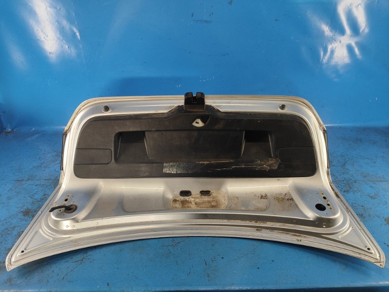 Volkswagen Jetta USA 10-17 Trunk Lid