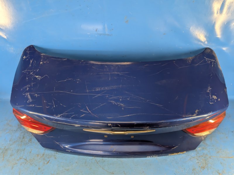 Chrysler 200 14-16 trunk lid