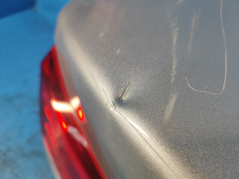 Chrysler 200 14-16 trunk lid