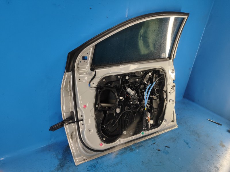 Door HYUNDAI SONATA LF 2014- Right Front.