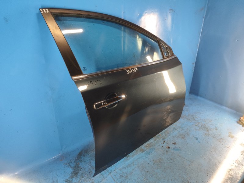 Door NISSAN SENTRA B17 12-21 Right Front.
