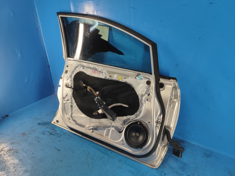 Door HONDA CIVIC 4D 06-11 Left. Front.