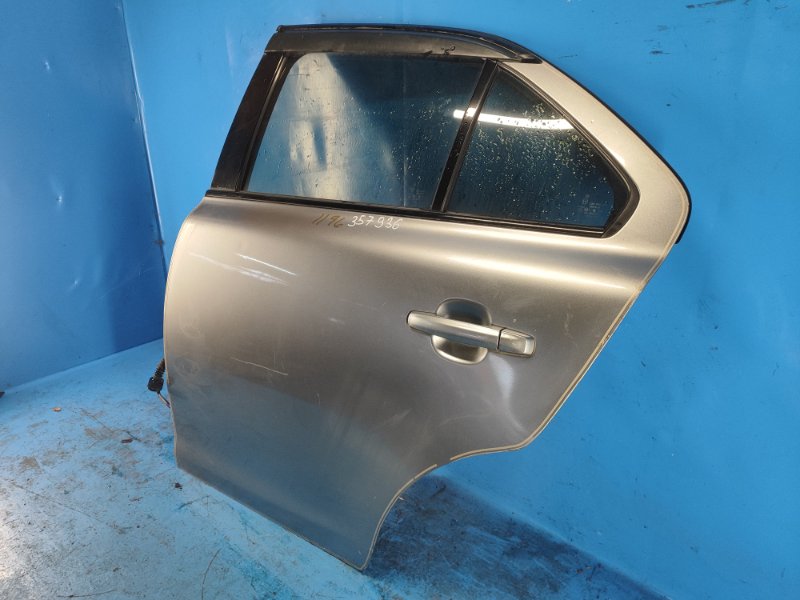 Door SUZUKI KIZASHI 09-14 2011 Left. Rear.