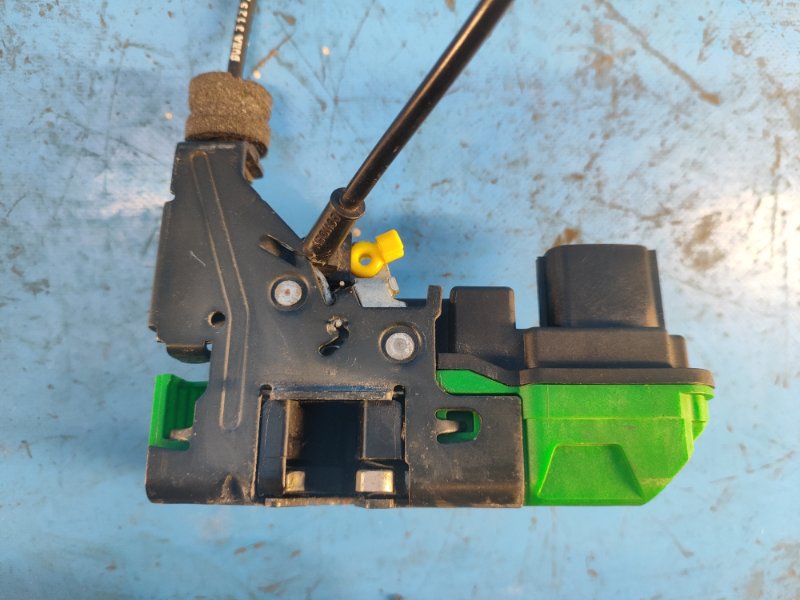 Door lock VOLVO XC90 02–16 2008 Right Front