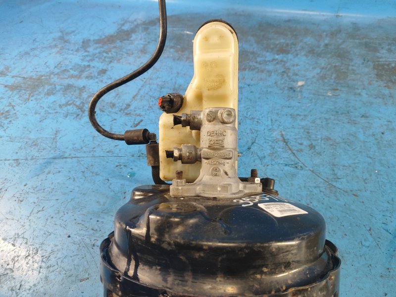 Brake booster for Ford Focus 10-18