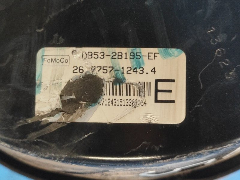 Vacuum brake booster for Ford Explorer 10-20