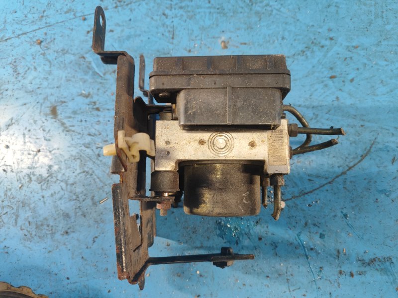 ABS unit SUZUKI GRAND VITARA XL-7 01-06