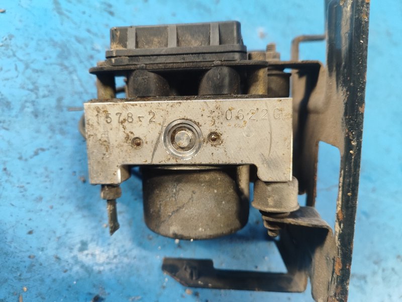 ABS unit SUZUKI GRAND VITARA XL-7 01-06
