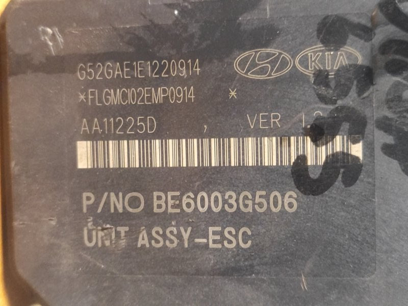 ABS unit HYUNDAI ELANTRA MD 10-15