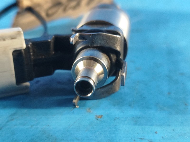 Fuel injector for Ford Focus 10-18 2013