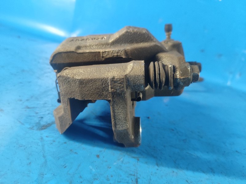 Brake caliper NISSAN X-TRAIL/ROGUE T33 20- 2021 Right Front.