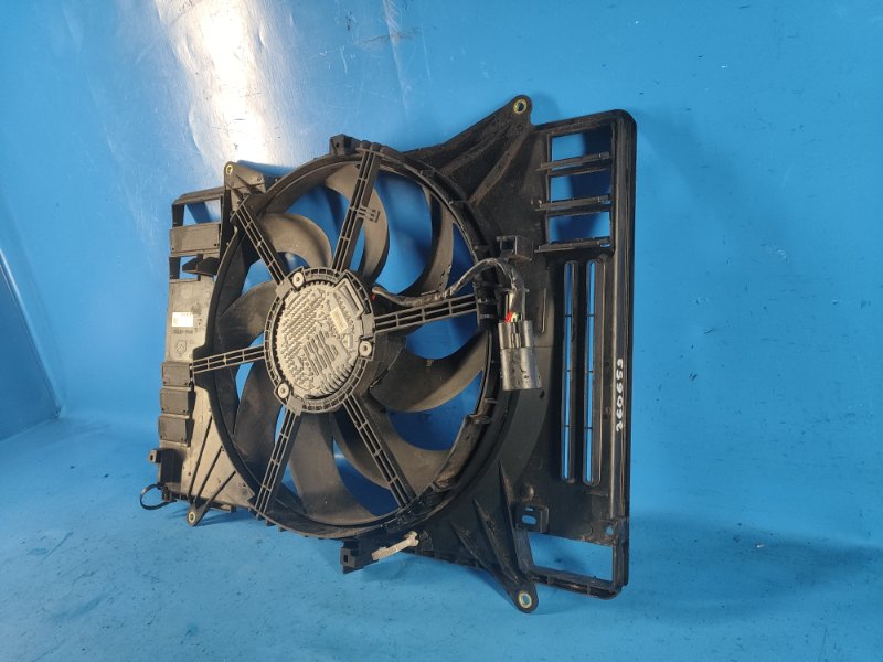 Mazda CX-9 16-2020 Main Radiator Fan Diffuser