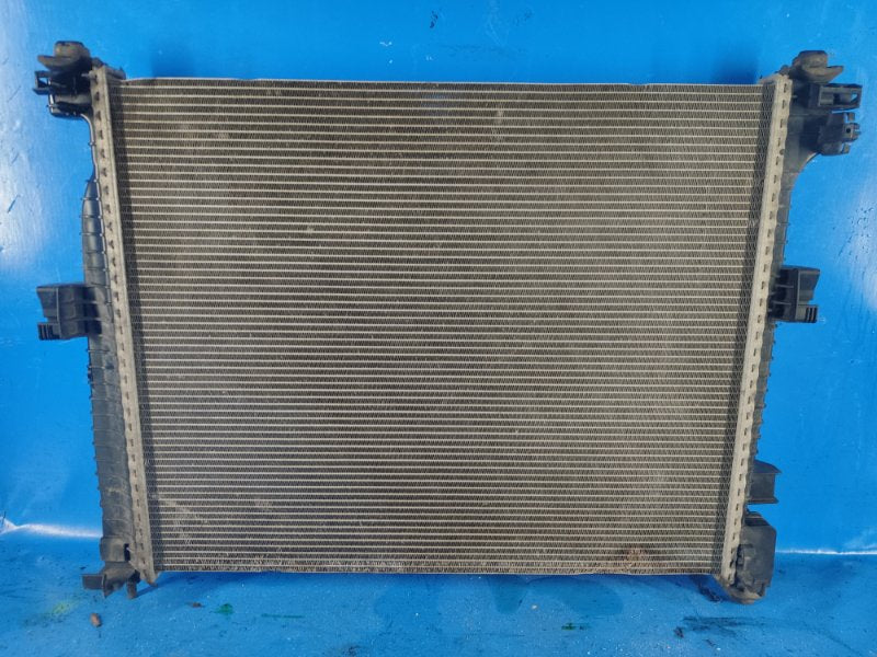 Main radiator for Jeep Grand Cherokee 11-22 2016
