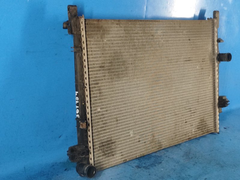 Main radiator for a 2016 Dodge Journey 08-20