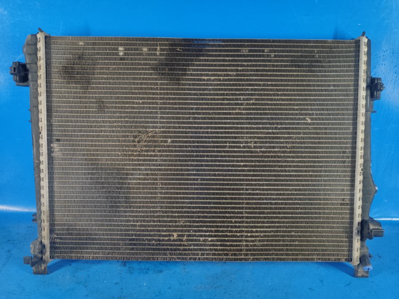 Main radiator for a 2016 Dodge Journey 08-20