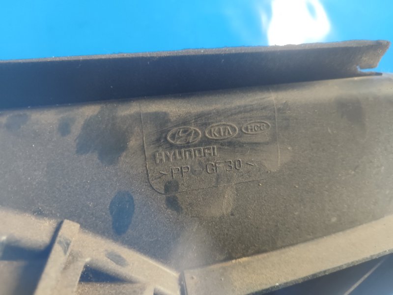 Diffuser of the main radiator fan HYUNDAI SONATA YF 10-14 2012