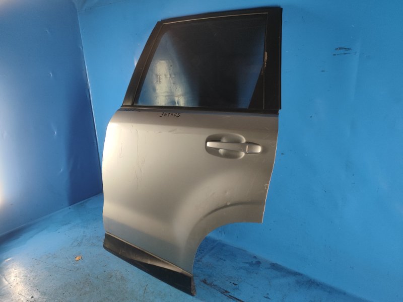 Door SUBARU FORESTER 12-19 2015 Left. Rear.