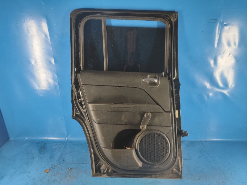Door JEEP PATRIOT 10-17 2014 Left. Rear.