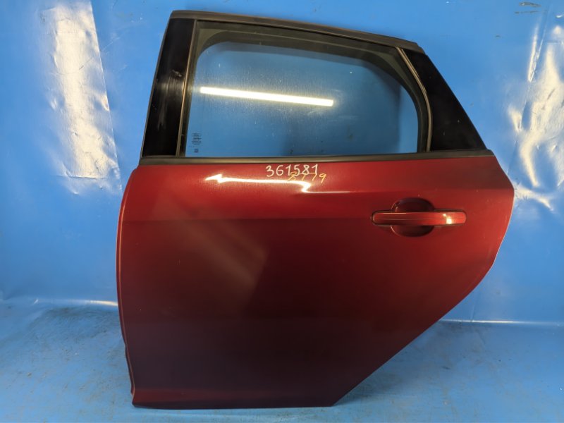 Door FORD FOCUS 10-18 2013 Left. Rear.