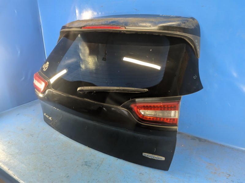 JEEP CHEROKEE 14-Tailgate
