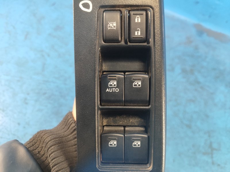 Power window control unit SUBARU FORESTER 12-19 2015 Front Left
