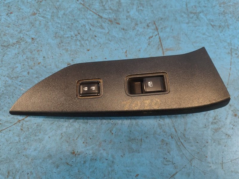 Power window button SUBARU FORESTER 12-19 2015 Right Front.