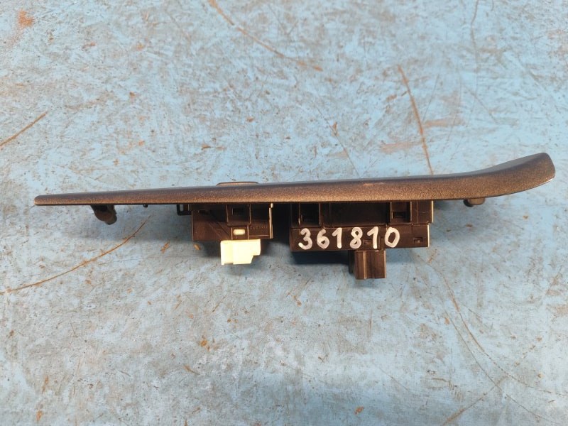 Power window button SUBARU FORESTER 12-19 2015 Right Front.