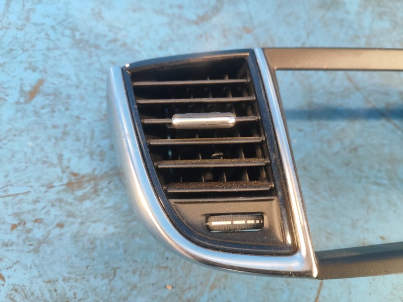 Air deflector INFINITI QX50 18- 2023 Front.