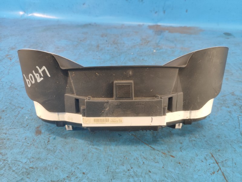 Ford Escape 12-19 2018 dashboard
