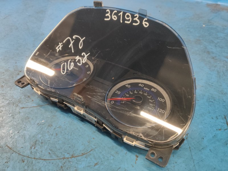 Instrument panel of the Hyundai Accent RB 10- 2011