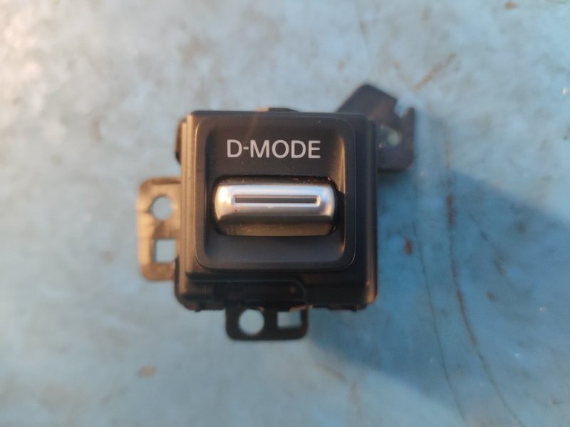 INFINITI QX50 18-2023 Automatic Transmission Mode Button