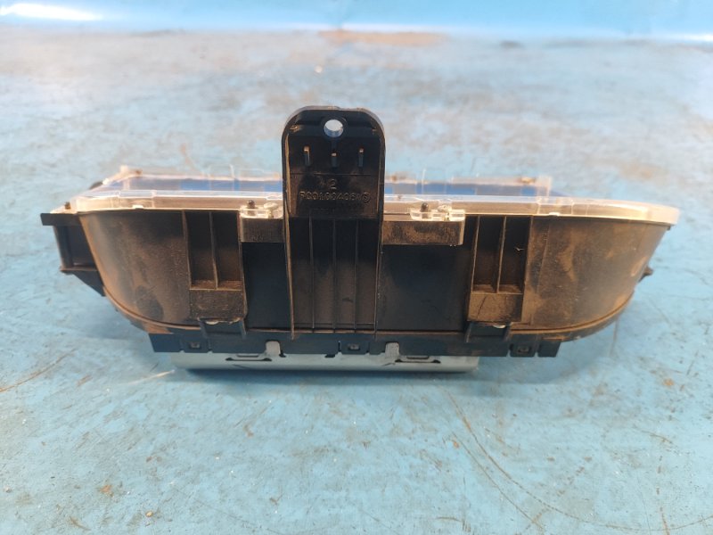 Instrument cluster of the Honda Accord CR 13-18 2014