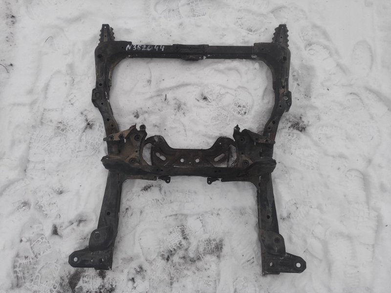 Front suspension beam SUBARU OUTBACK 09-14 BR