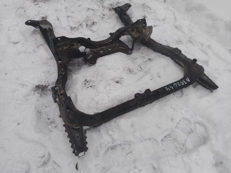 Front suspension beam SUBARU OUTBACK 09-14 BR