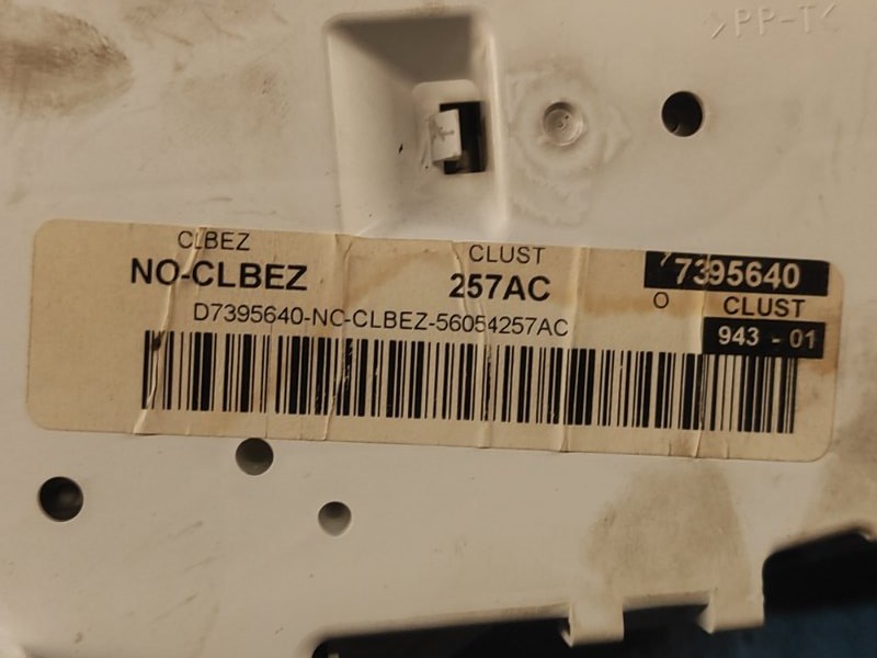 2014 Jeep Patriot 10-17 Instrument Cluster