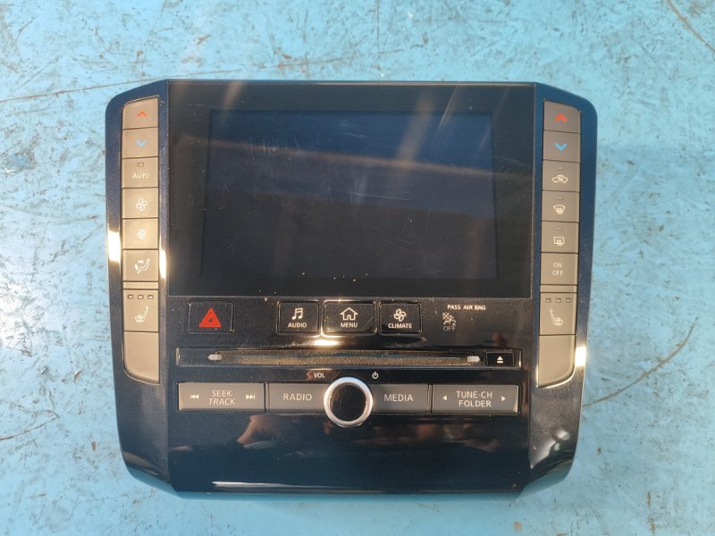 INFINITI QX50 2018-2023 Radio