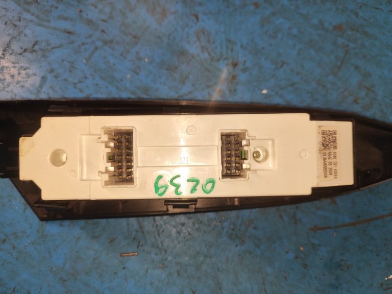 Power window control unit for Mazda 3 BL 09-13 2013