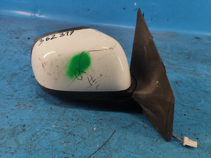 Mirror NISSAN VERSA B17 11-19 Right.