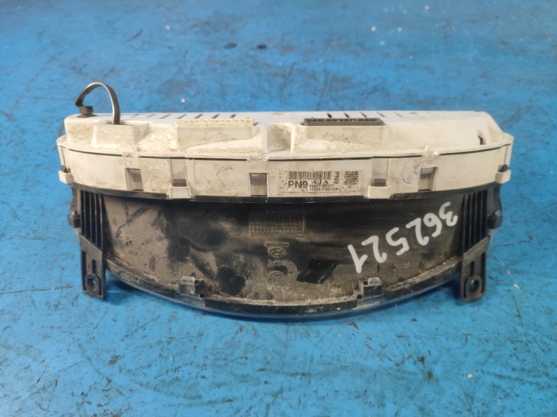 Hyundai Tucson 04-10 dashboard