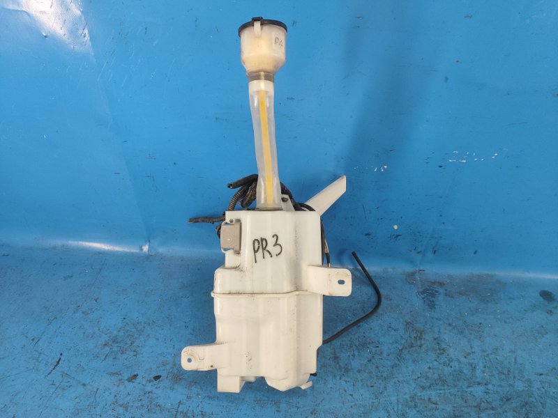 Toyota Prius Windscreen Washer Reservoir - 09/30/17