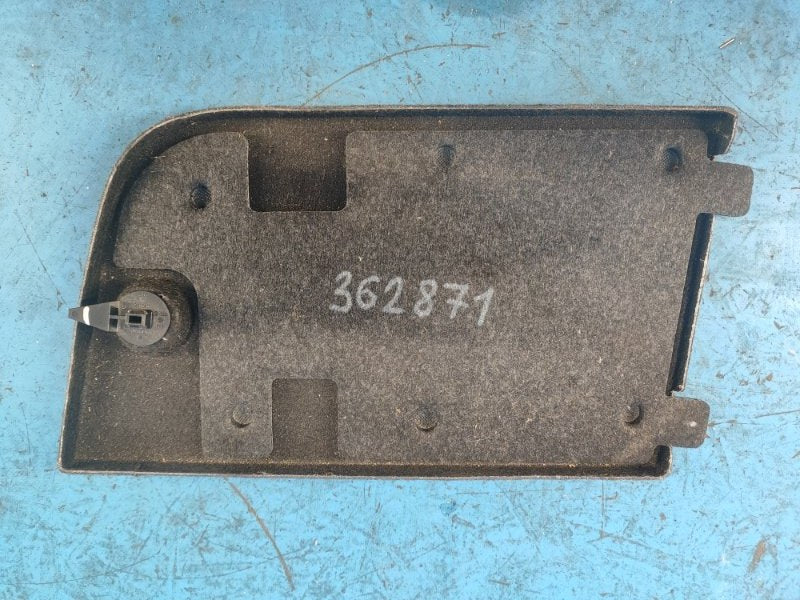 Trunk trim VOLKSWAGEN TIGUAN 08-17 Right