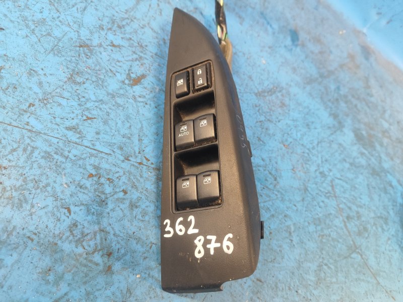 Power window control unit SUBARU OUTBACK 09-14 BR 2012 Left. Front.