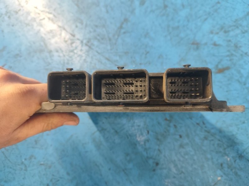 Engine control unit NISSAN VERSA B17 11-19