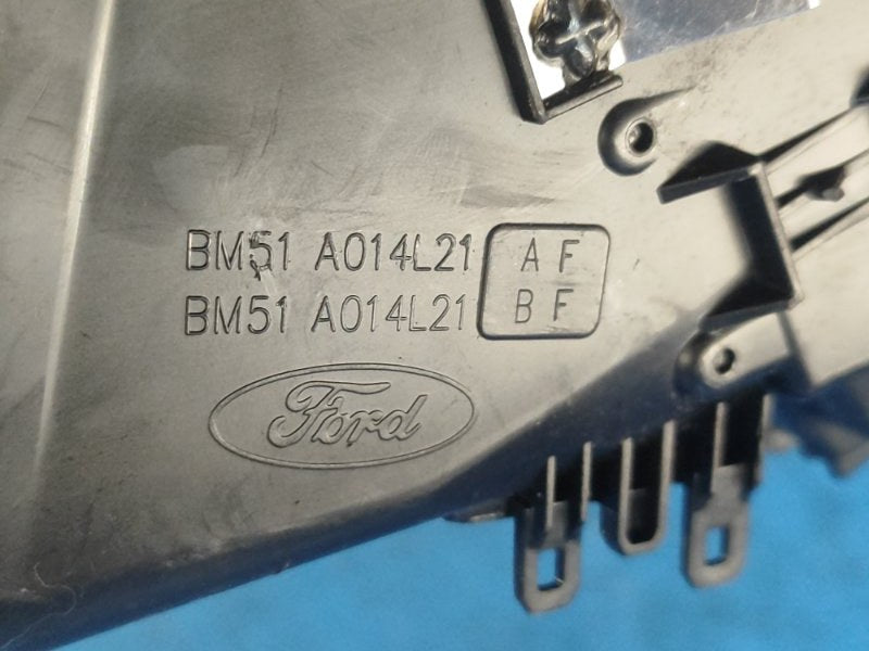 Air deflector FORD FOCUS 10-18 Left.