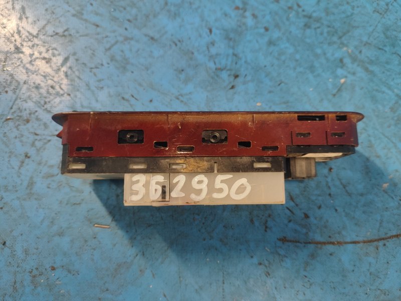Power window control unit SUZUKI GRAND VITARA XL-7 01-06 Left. Front.
