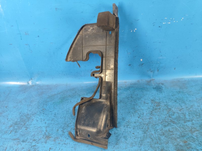 Radiator deflector NISSAN X-TRAIL/ROGUE T32 13-20 Left.