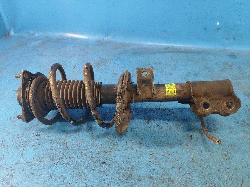 Shock absorber HYUNDAI SONATA YF 10-14 2012 Left. Front.