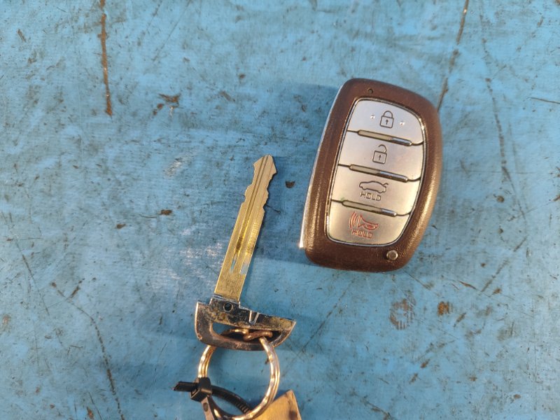 Ignition key for Hyundai Elantra AD 16- 2016