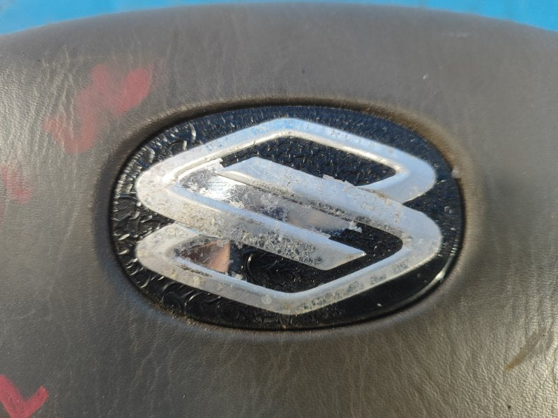 Suzuki Grand Vitara XL-7 01-06 steering wheel airbag