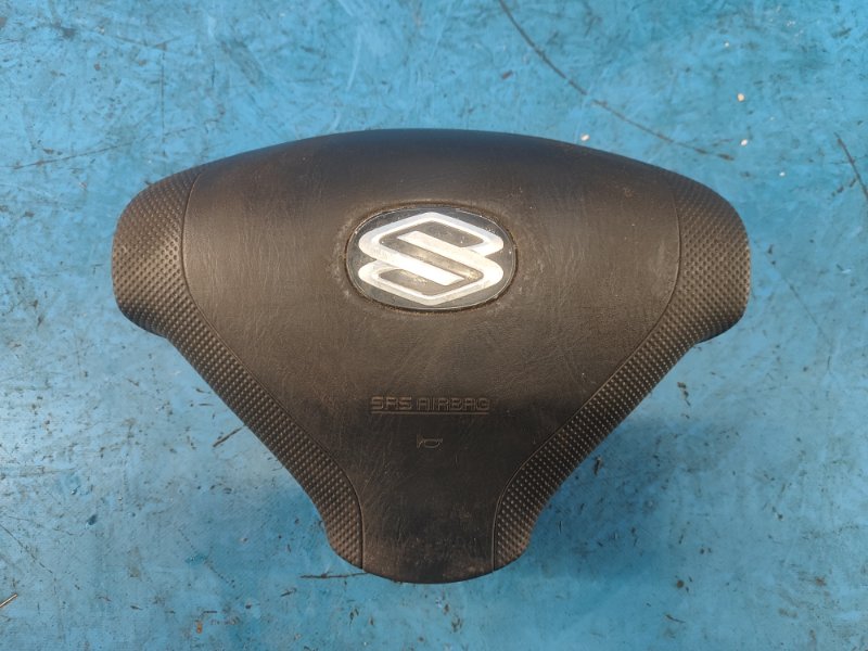 Suzuki Grand Vitara XL-7 01-06 steering wheel airbag